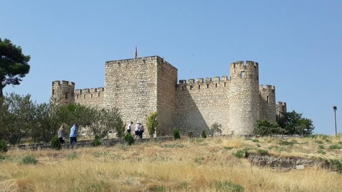 Shahbulag Castle