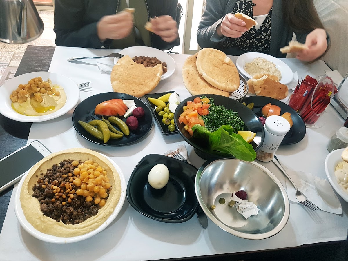 Abu Sohil Hummus