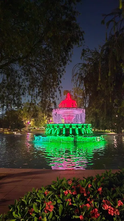 India Gate Water Fountain