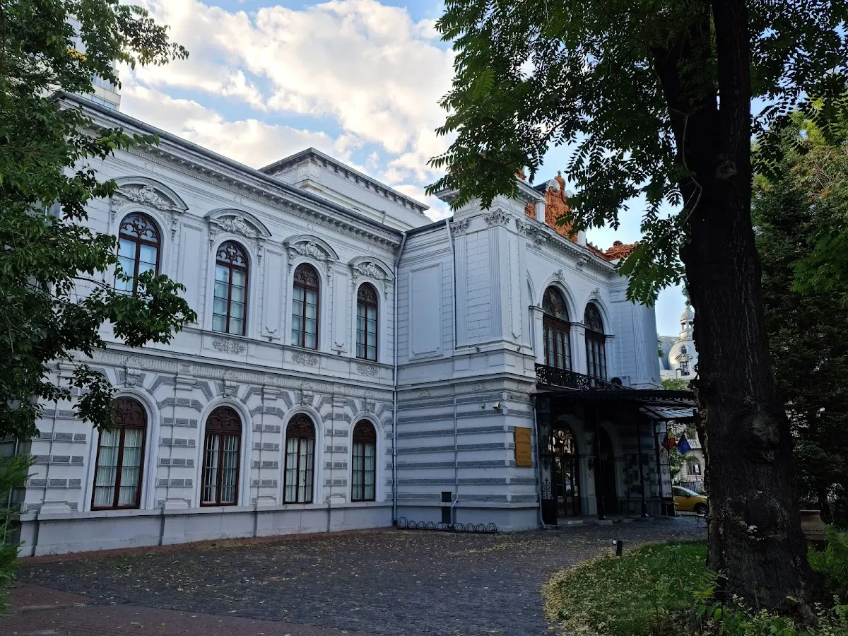 Suţu Palace