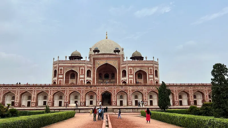 Isa Khan's Tomb, Delhi