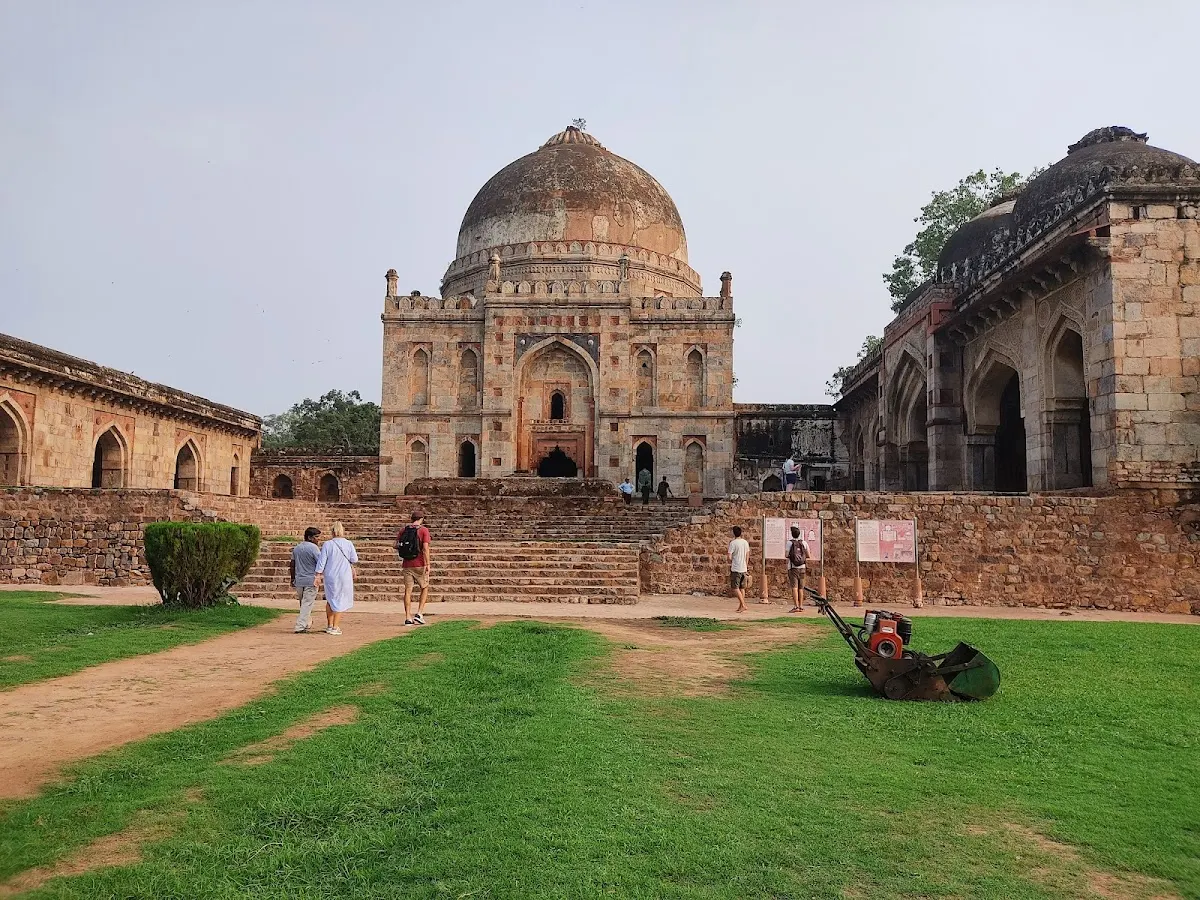 Shah Tomb,Delhi