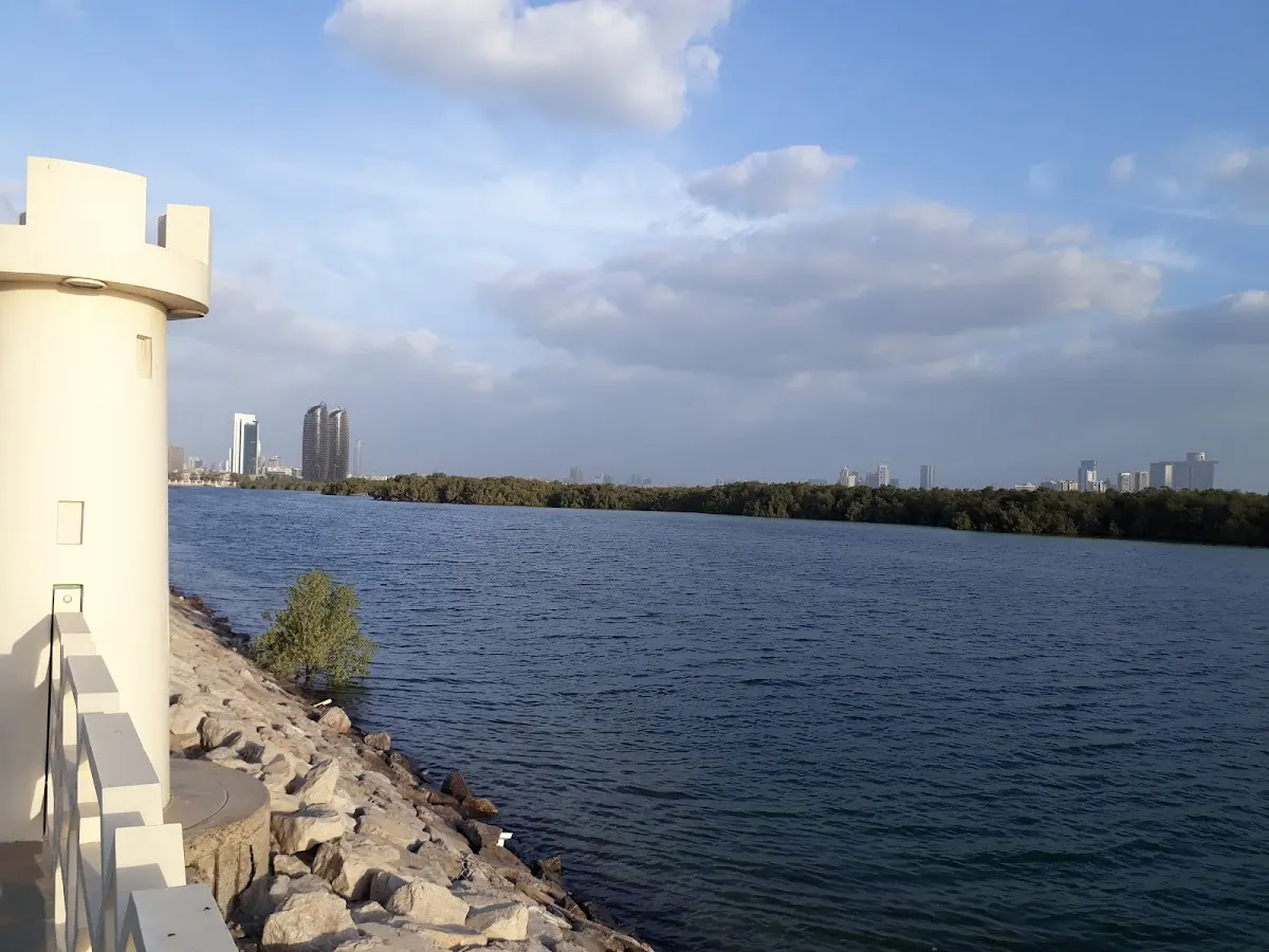 Kayaking Tour Abu Dhabi