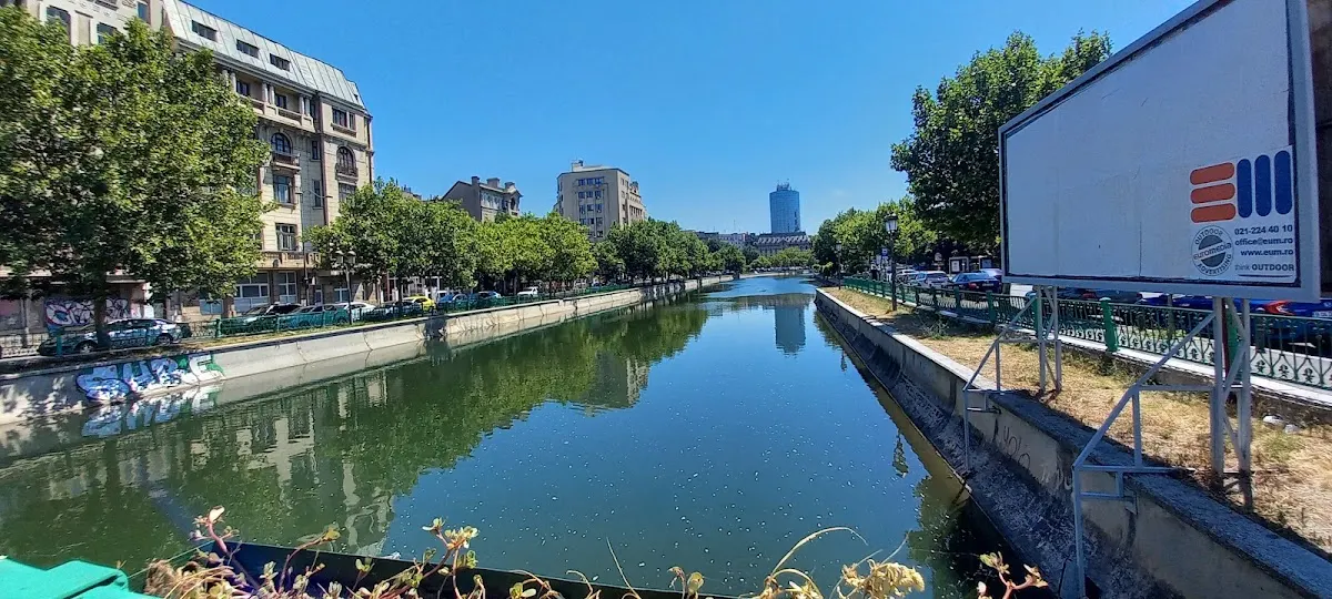 Walkabout Free Tour - Story of Bucharest
