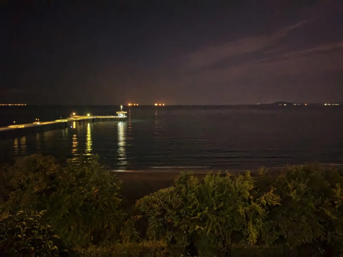 Burgas rock docks