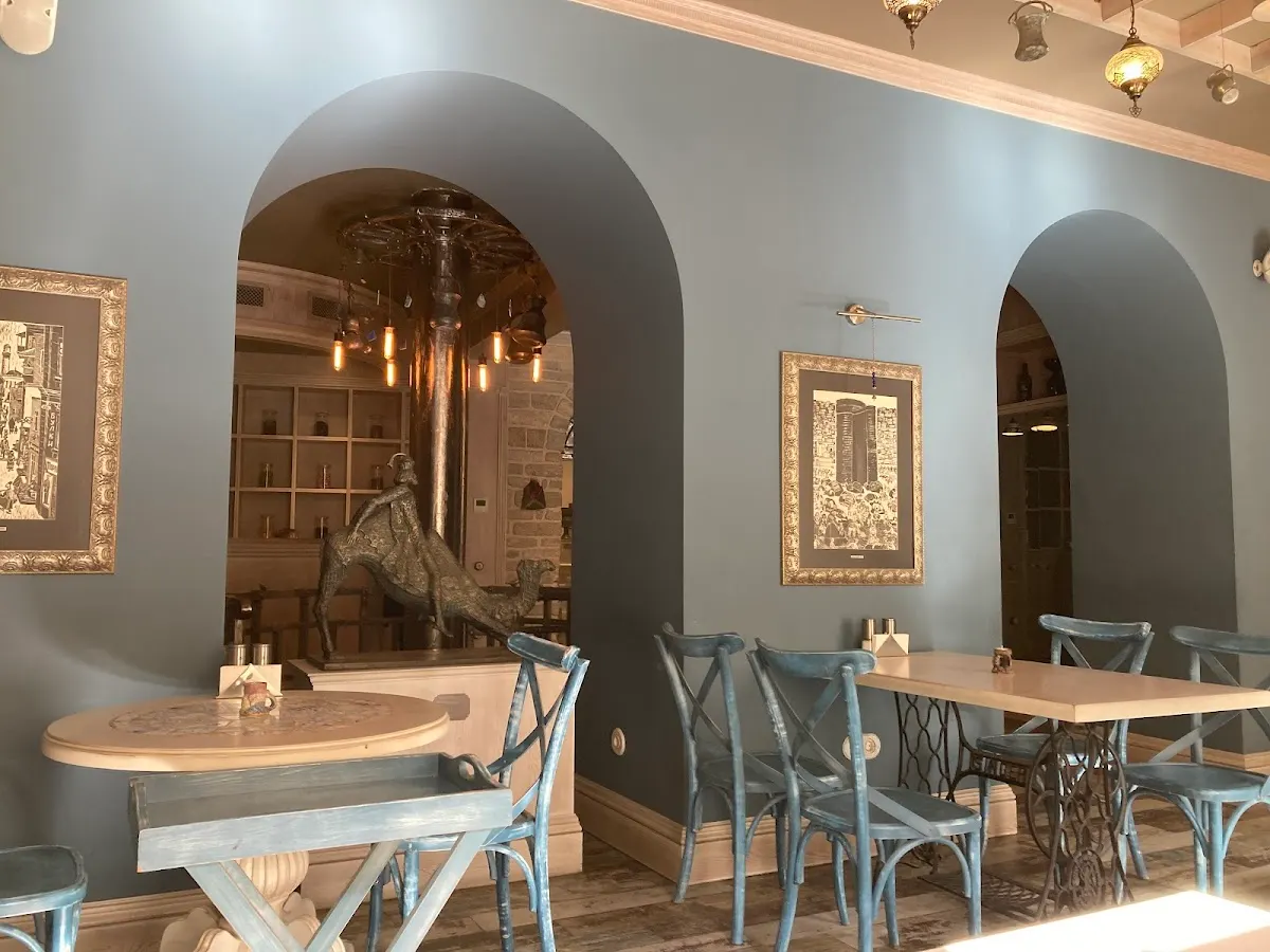 Art Club Restaurant