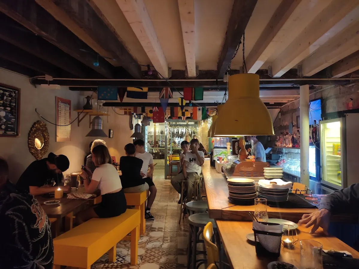 Little Tapas Place