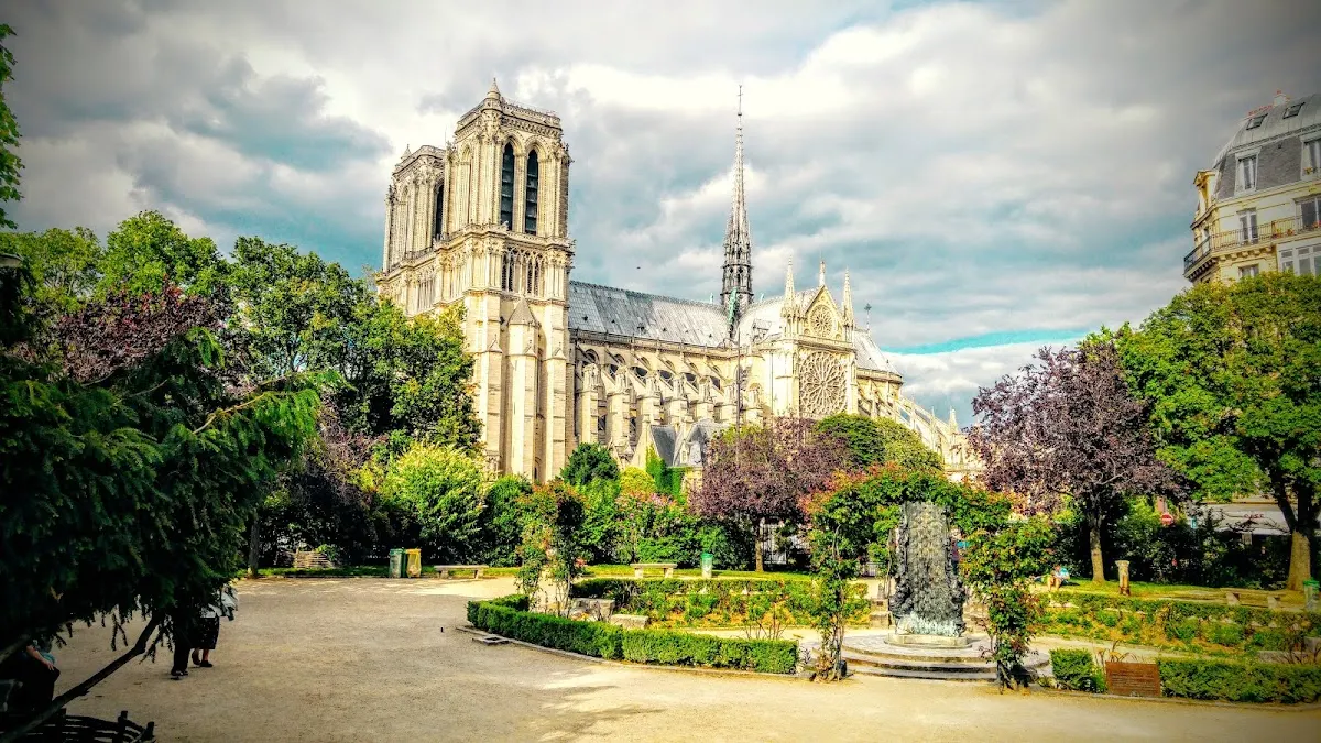 Square René Viviani