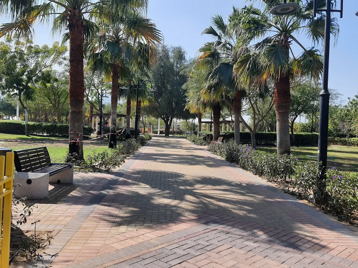 Al Mankhool Park