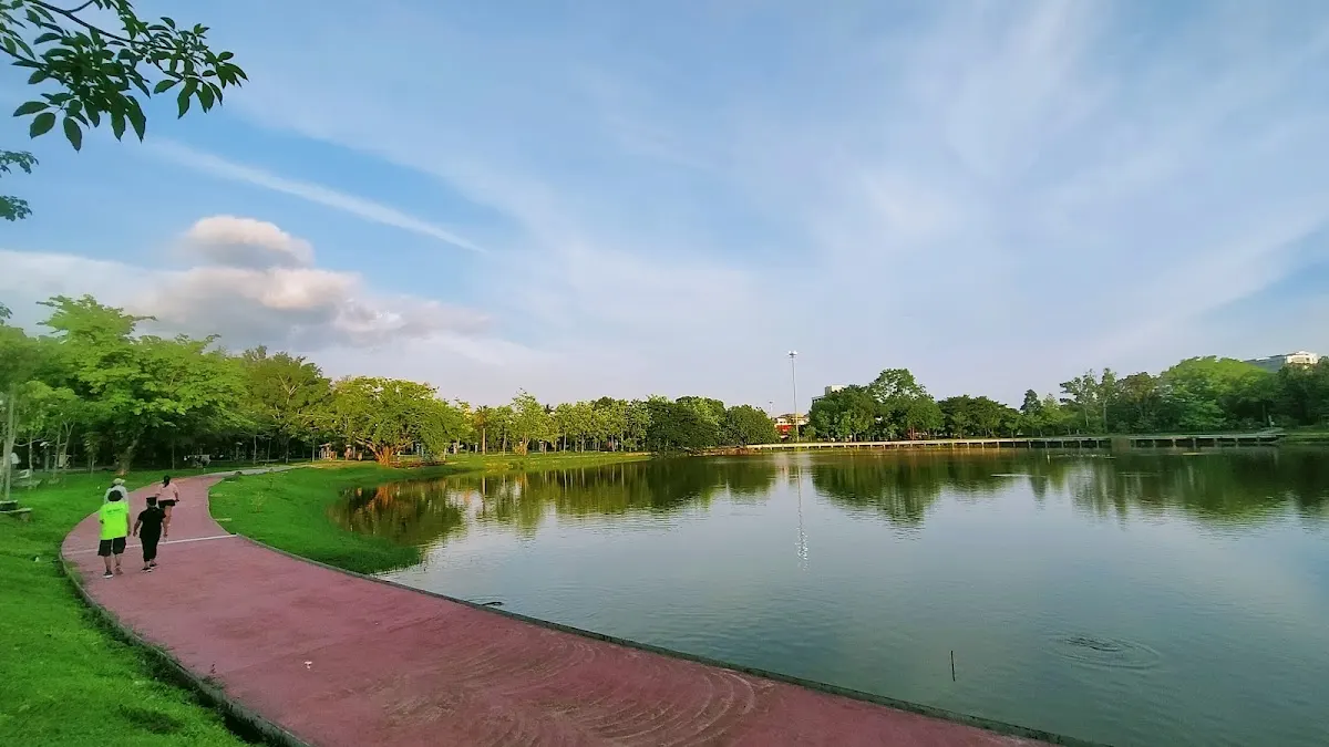 Phuket Chaloem Phrakiat Park