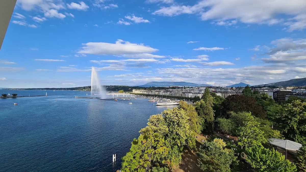 Geneva, Switzerland — תמונת נושא של היעד