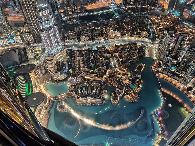 At The Top, Burj Khalifa