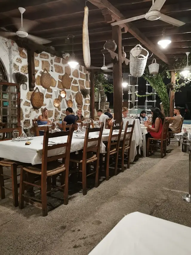 Taverna Napa est.1976