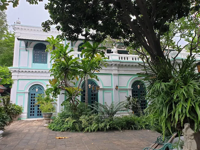 Prasart Museum