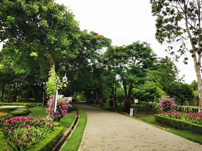 Queen Sirikit Park