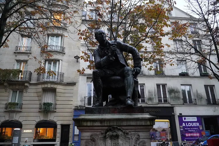 Statue de Diderot