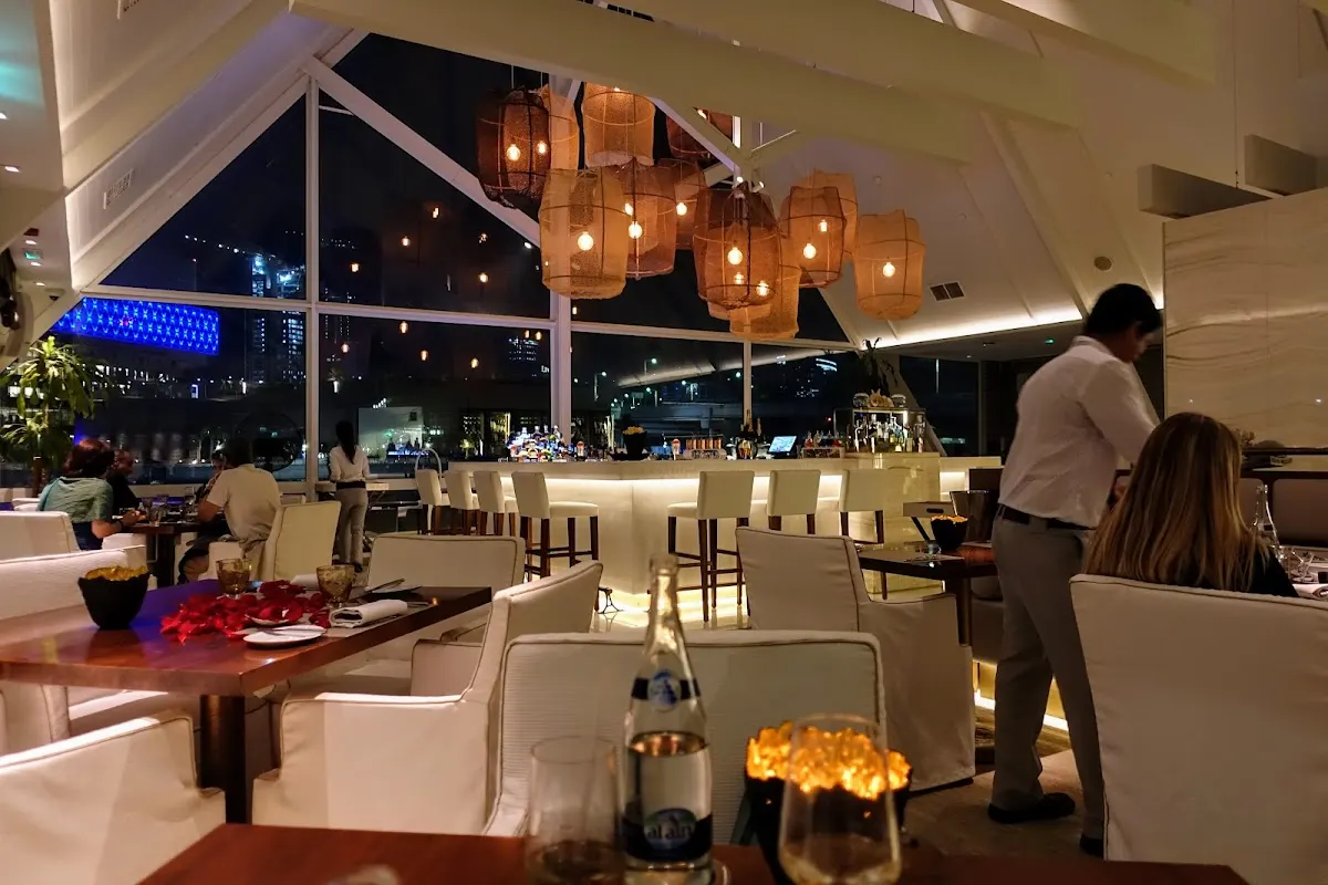 Finz Restaurant